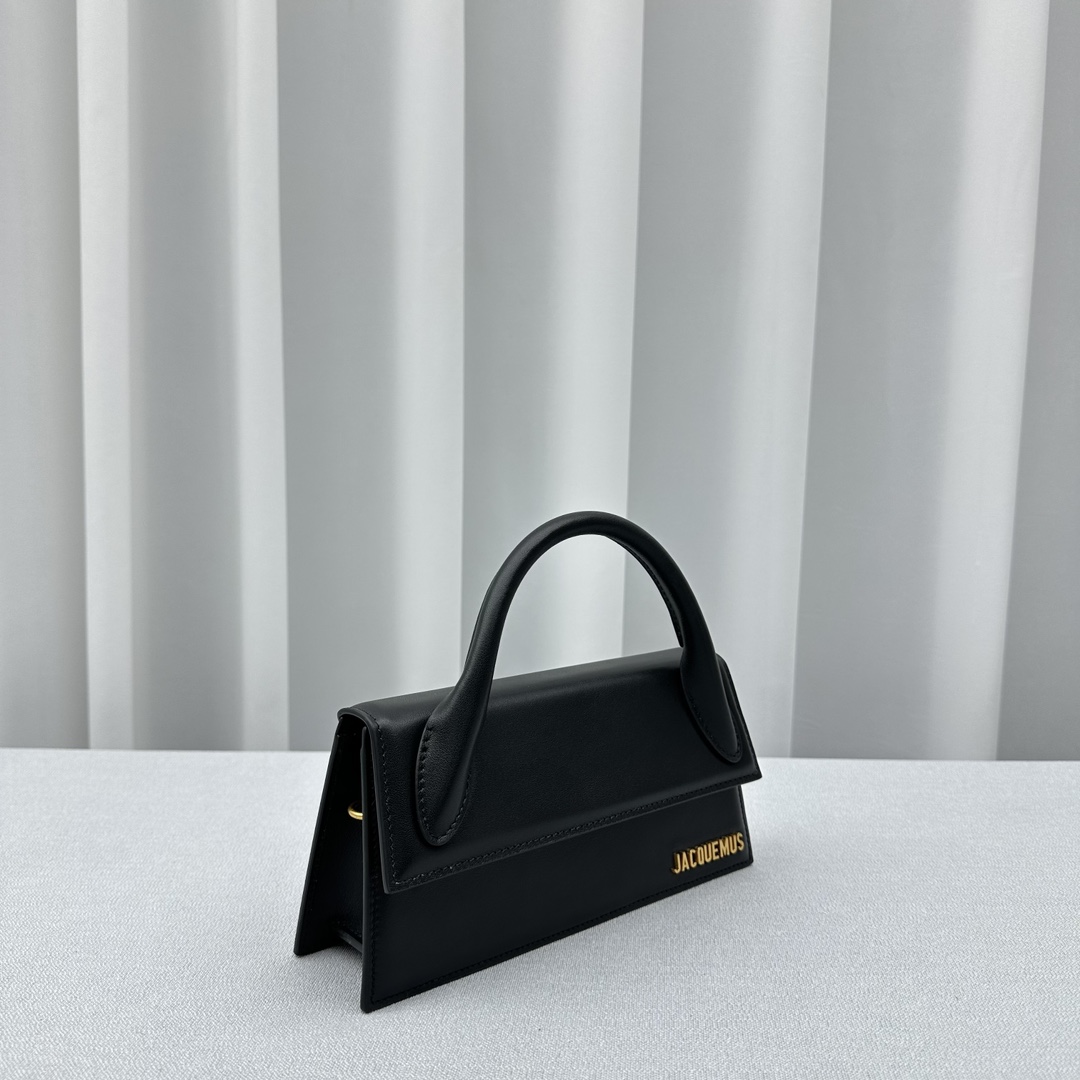 Jacquemus Satchel Bags